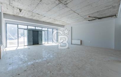 HARMANDALIDA ANA CADDE ÜZERİ 350 m² KİRALIK ASANSÖRLÜ DÜKKAN