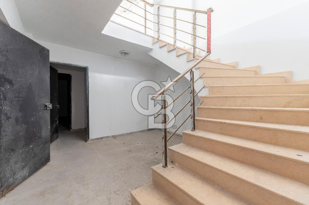 HARMANDALIDA ANA CADDE ÜZERİ 350 m² KİRALIK ASANSÖRLÜ DÜKKAN