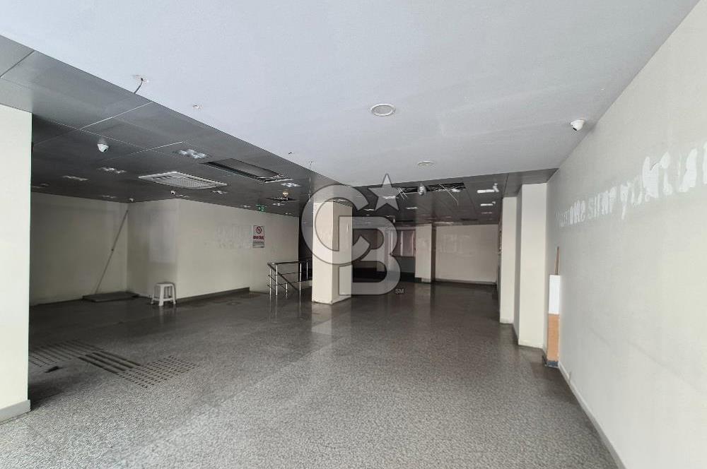 KARŞIYAKA ALAYBEY ÇARŞI'DA KURUMSALA KİRALIK MAĞAZA
