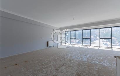 HARMANDALIDA ANA CADDE ÜZERİ 350 m² KİRALIK ASANSÖRLÜ DÜKKAN
