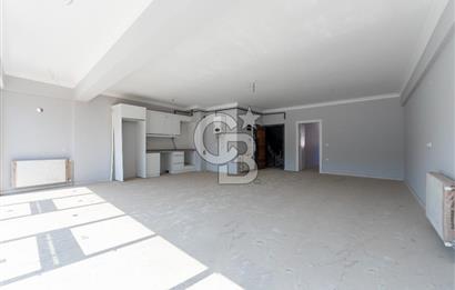HARMANDALIDA ANA CADDE ÜZERİ 350 m² KİRALIK ASANSÖRLÜ DÜKKAN