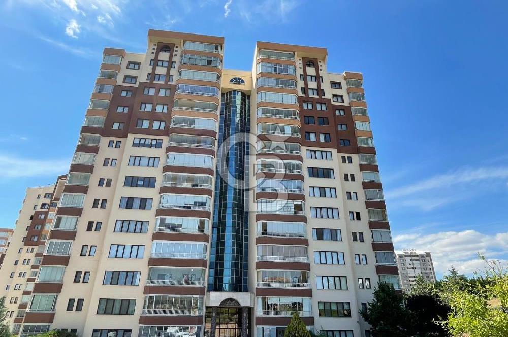 Yeni Atabilge Sitesinin Huzurlu Atmosferinde Kiralık 4+1 Daire