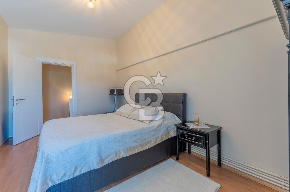 URLADA TERASLI 4+1 DUBLEKS ÖZEL VE LÜKS SATILIK DAİRE