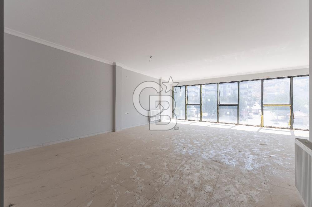 HARMANDALIDA ANA CADDE ÜZERİ 350 m² KİRALIK ASANSÖRLÜ DÜKKAN