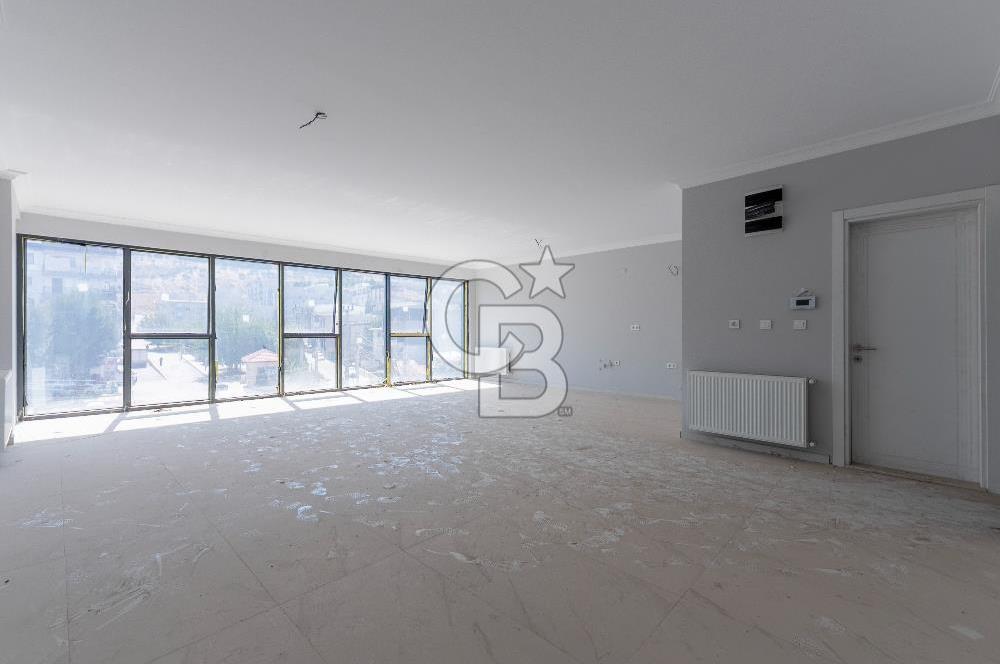 HARMANDALIDA ANA CADDE ÜZERİ 350 m² KİRALIK ASANSÖRLÜ DÜKKAN