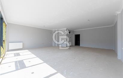 HARMANDALIDA ANA CADDE ÜZERİ 350 m² KİRALIK ASANSÖRLÜ DÜKKAN
