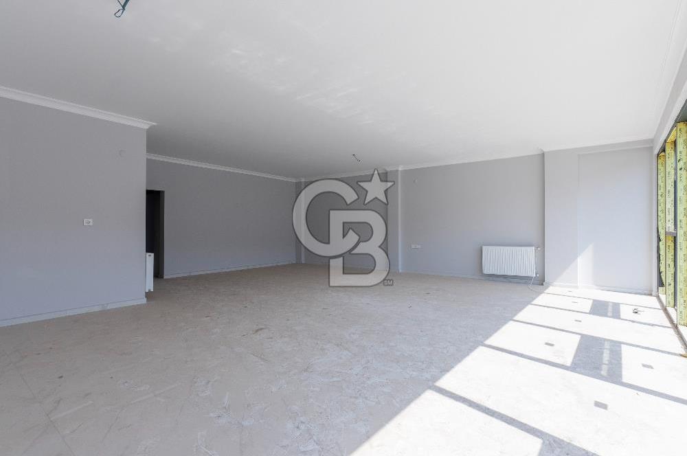 HARMANDALIDA ANA CADDE ÜZERİ 350 m² KİRALIK ASANSÖRLÜ DÜKKAN