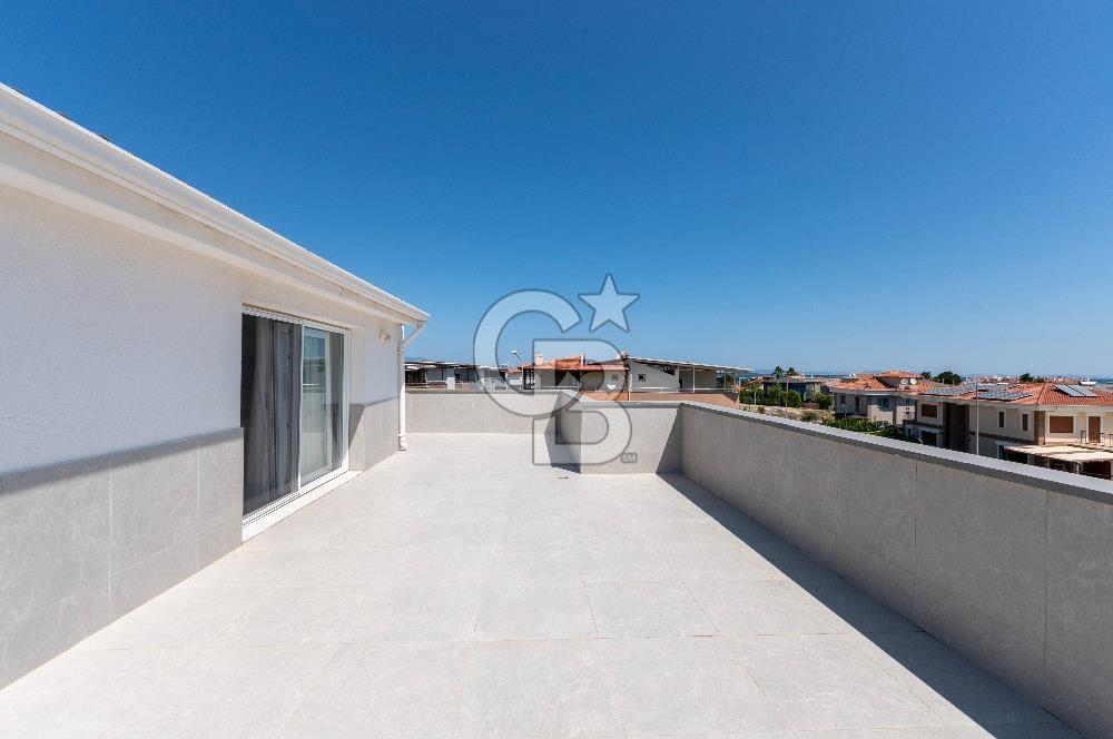 URLADA TERASLI 4+1 DUBLEKS ÖZEL VE LÜKS SATILIK DAİRE
