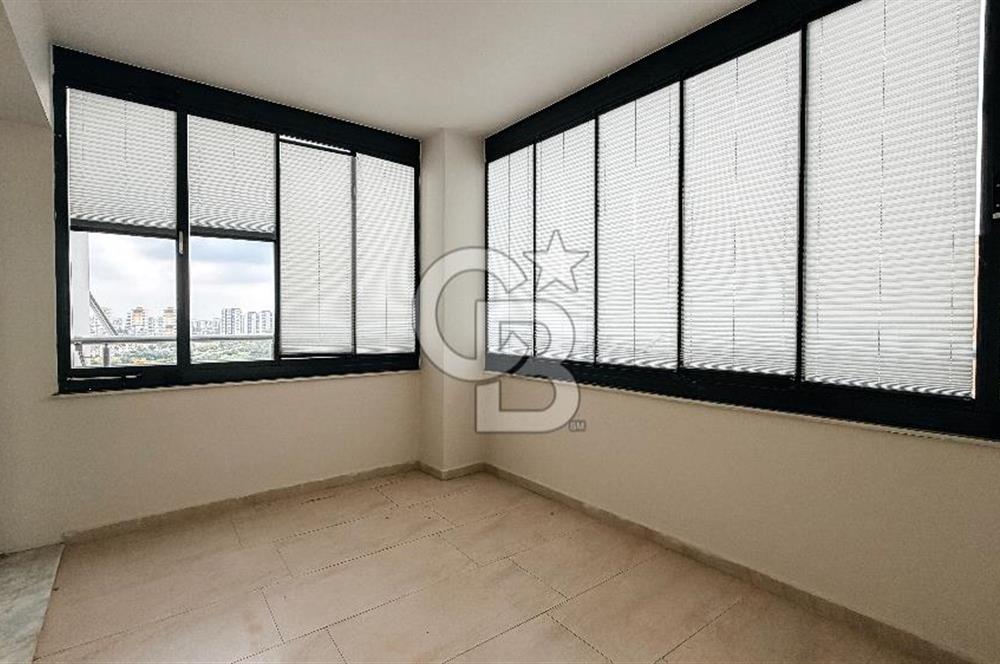 Mavi Bulvar da Arma Moda Sitesinde 4+1 Satılık Daire