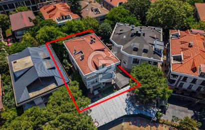 Şişli'de 4 Katlı Müstakil Villa: Prestijli Yaşam ve Yatırım Fırsatı