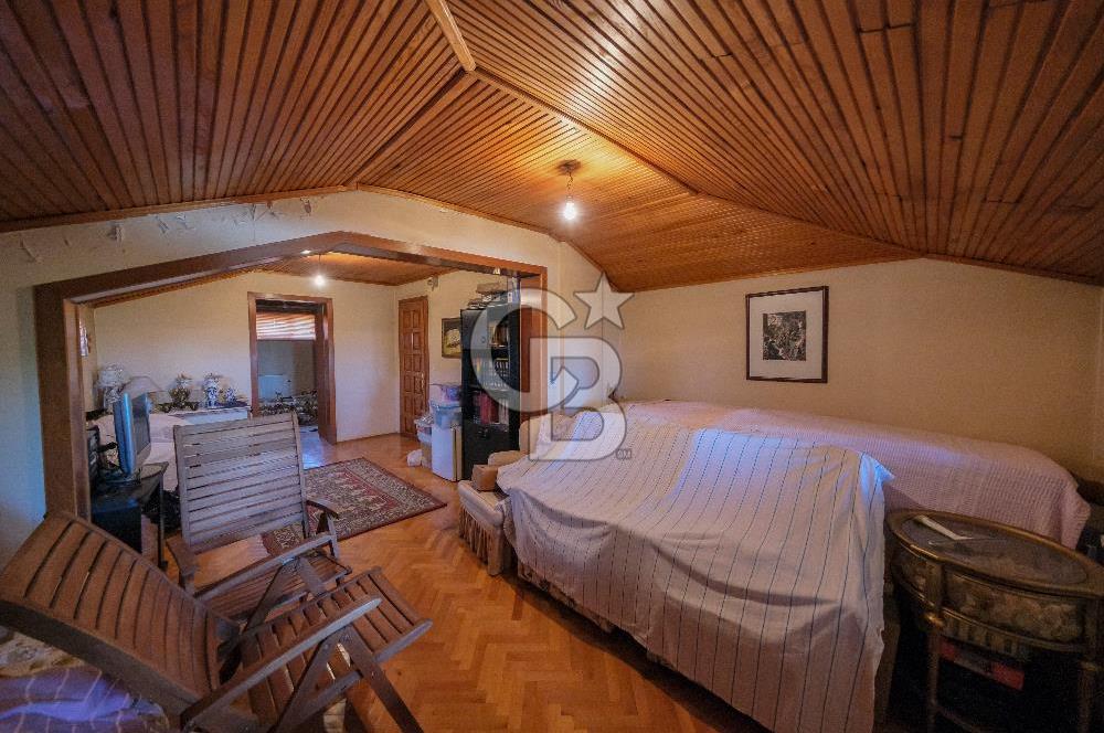 Şişli'de 4 Katlı Müstakil Villa: Prestijli Yaşam ve Yatırım Fırsatı