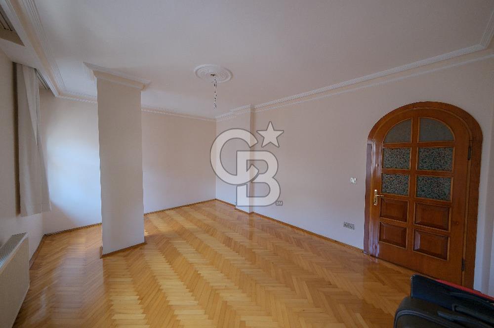 Şişli'de 4 Katlı Müstakil Villa: Prestijli Yaşam ve Yatırım Fırsatı