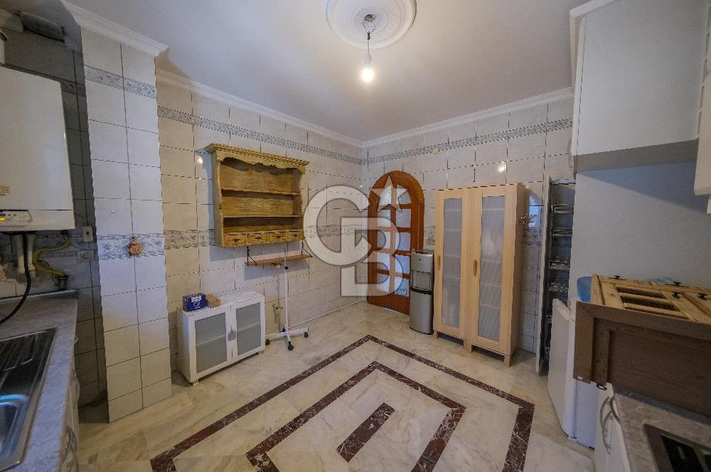 Şişli'de 4 Katlı Müstakil Villa: Prestijli Yaşam ve Yatırım Fırsatı