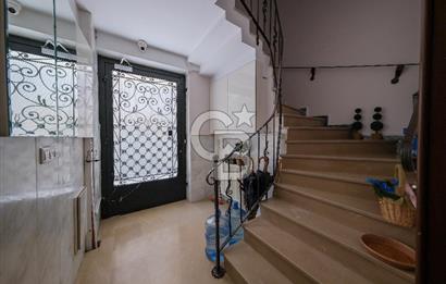 Şişli'de 4 Katlı Müstakil Villa: Prestijli Yaşam ve Yatırım Fırsatı