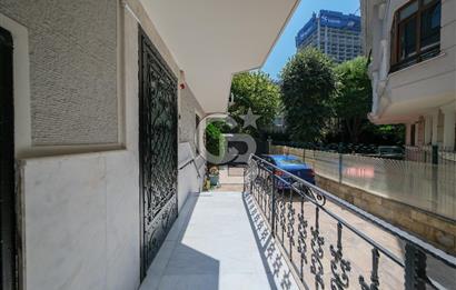Fırsat Şişli 4 Katlı Satılık Villa