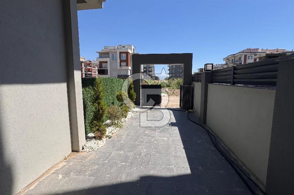 Menemen Seyrek’te Kiralık Eşyalı 1+1 Modern Daire