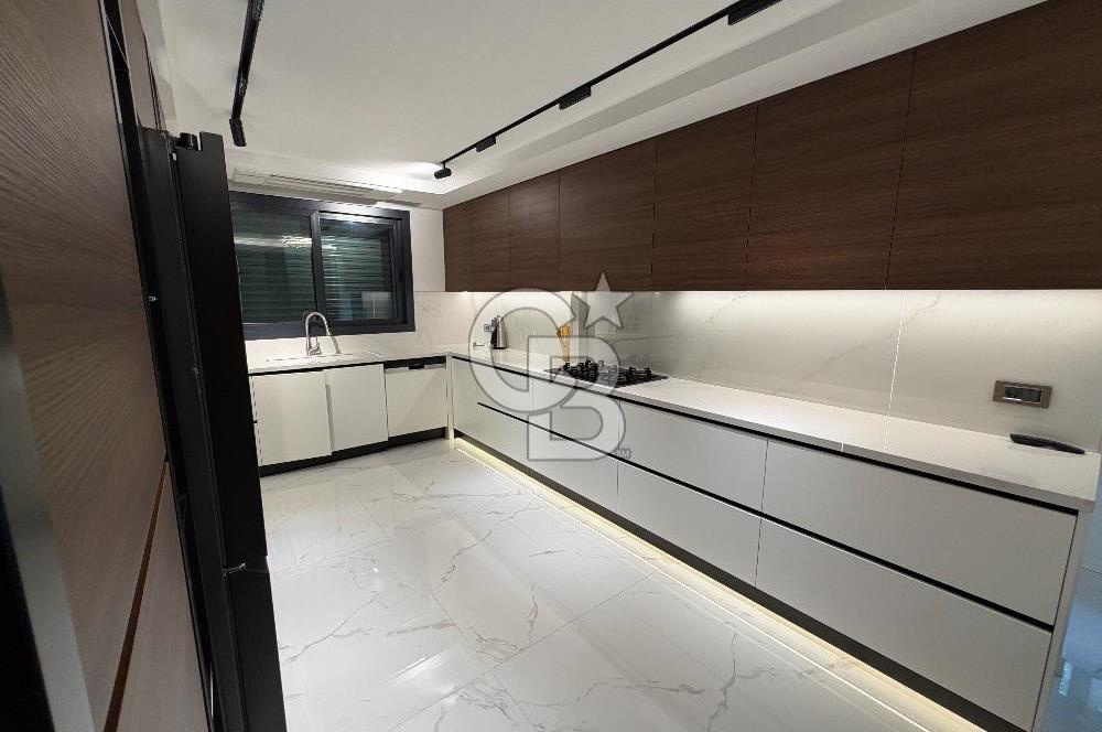 Bayramhacılı'da Site İçinde, Özel Havuz ve Saunalı Kiralık Villa
