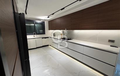Bayramhacılı'da Site İçinde, Özel Havuz ve Saunalı Kiralık Villa