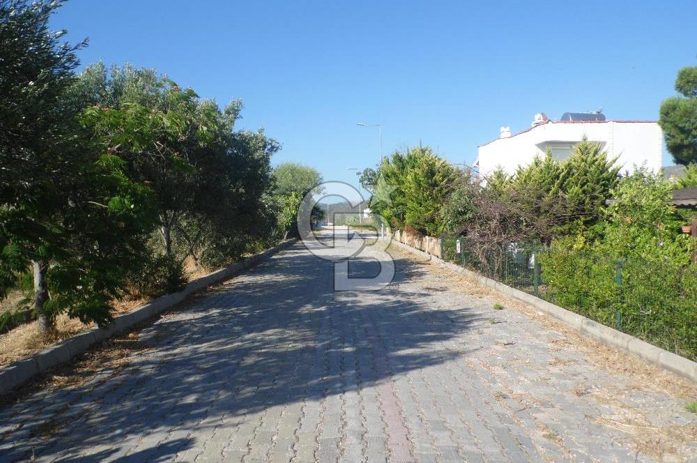 ÇEŞME ILDIRDA DENİZE YÜRÜME MESAFESİNDE MÜSTAKİL YAZLIK
