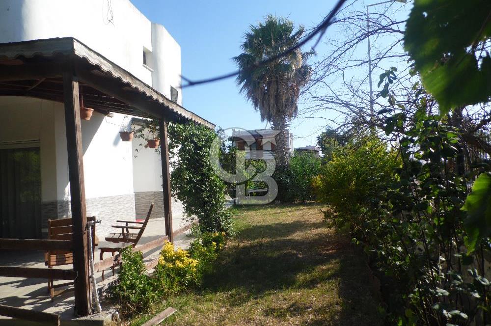 ÇEŞME ILDIRDA DENİZE YÜRÜME MESAFESİNDE MÜSTAKİL YAZLIK