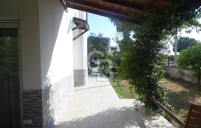 ÇEŞME ILDIRDA DENİZE YÜRÜME MESAFESİNDE MÜSTAKİL YAZLIK