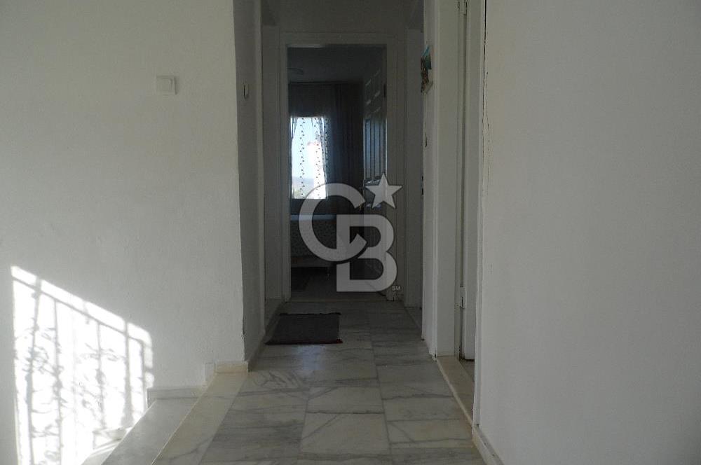 ÇEŞME ILDIRDA DENİZE YÜRÜME MESAFESİNDE MÜSTAKİL YAZLIK