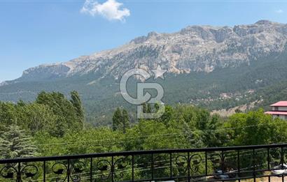 Pozantı Akçatekir de Manzaralı 4 Katlı Müstakil Yayla Evi