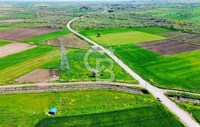 BİGA KARACAALİ KÖYÜNDE 1200 M2 MÜKEMMEL ARAZİ