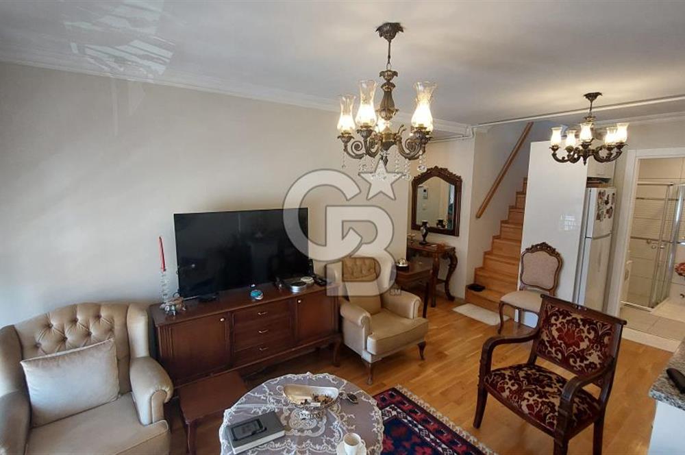 MODA'DA TERASLI DENİZ GÖREN 2+1 DAİRE