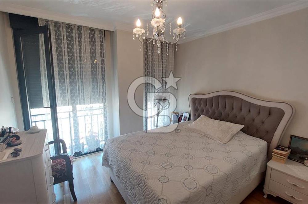 MODA'DA TERASLI DENİZ GÖREN 2+1 DAİRE