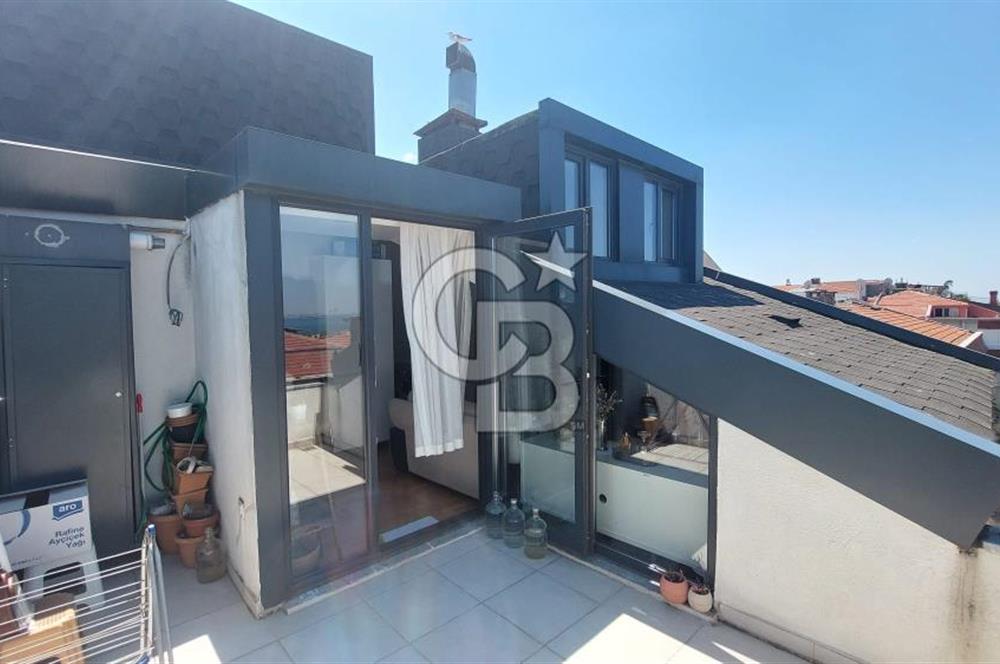 MODA'DA TERASLI DENİZ GÖREN 2+1 DAİRE
