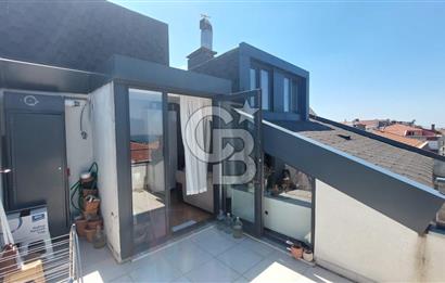 MODA'DA TERASLI DENİZ GÖREN 2+1 DAİRE