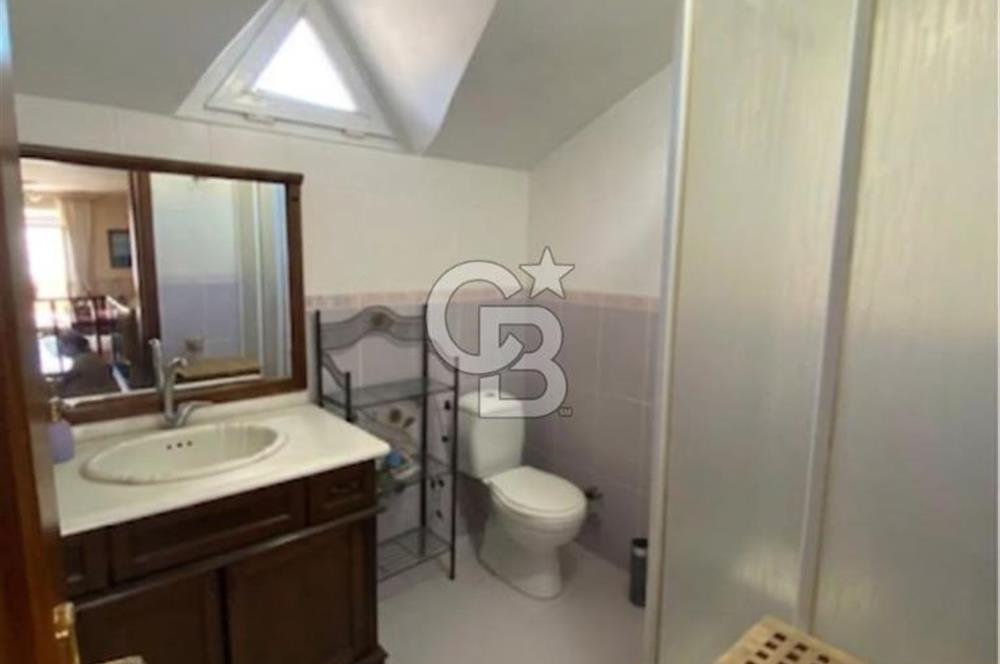 ALBATROS'TA DENİZ MANZARALI EŞYALI 4+2 DUBLEX DAİRE