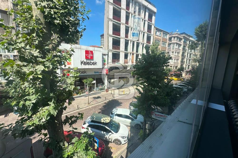 Beşiktaş Ihlamurdere Cad. Köşe Konum Devren Kiralık 3 Katlı Kafe