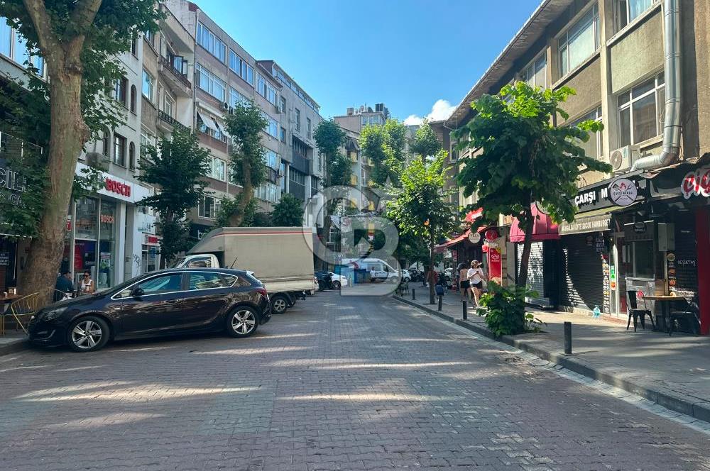 Beşiktaş Ihlamurdere Cad. Köşe Konum Devren Kiralık 3 Katlı Kafe