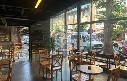Beşiktaş Ihlamurdere Cad. Köşe Konum Devren Kiralık 3 Katlı Kafe