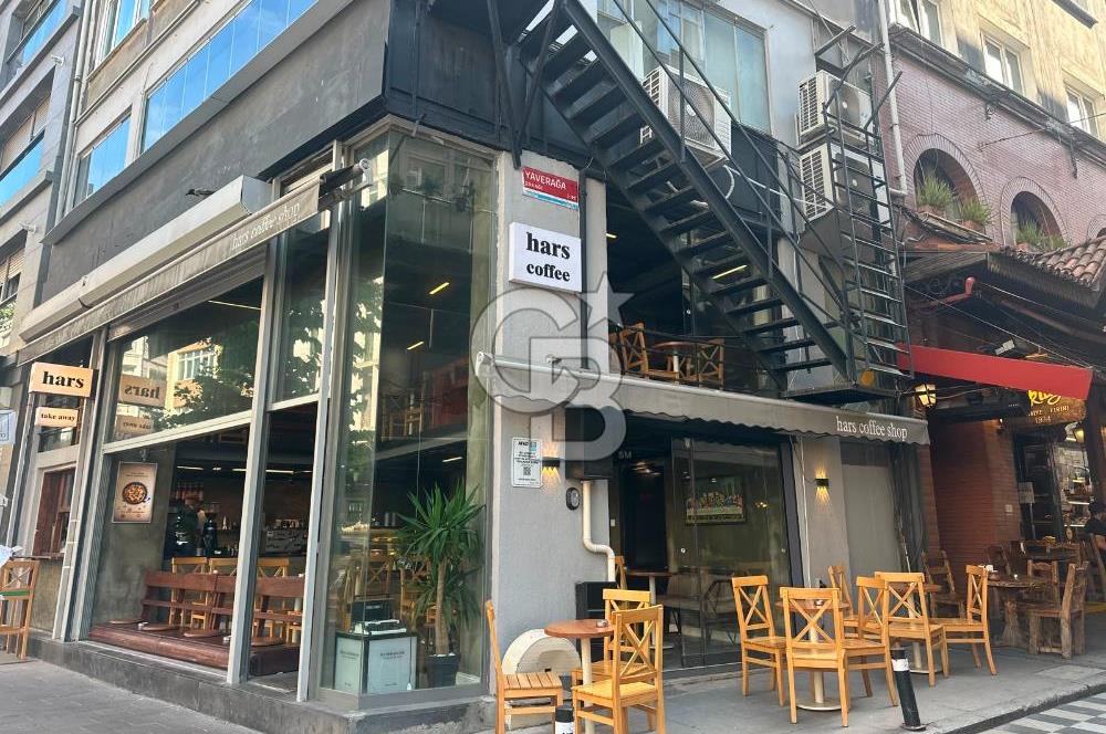 Beşiktaş Ihlamurdere Cad. Köşe Konum Devren Kiralık 3 Katlı Kafe