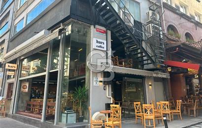 Beşiktaş Ihlamurdere Cad. Köşe Konum Devren Kiralık 3 Katlı Kafe