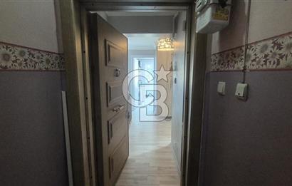 BORNOVA MERKEZDE FULL TADİLATLI BAHÇE KULLANIMLI SATILIK GENİŞ 3+1 DAİRE