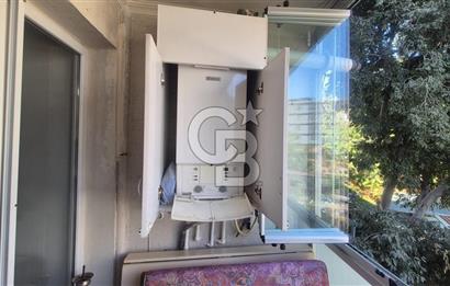BORNOVA MERKEZDE FULL TADİLATLI BAHÇE KULLANIMLI SATILIK GENİŞ 3+1 DAİRE
