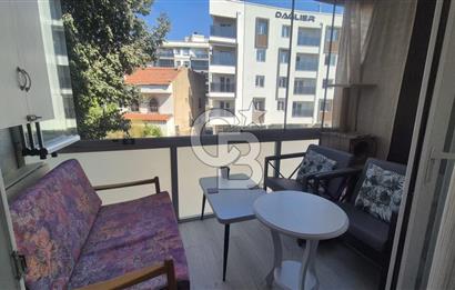 BORNOVA MERKEZDE FULL TADİLATLI BAHÇE KULLANIMLI SATILIK GENİŞ 3+1 DAİRE