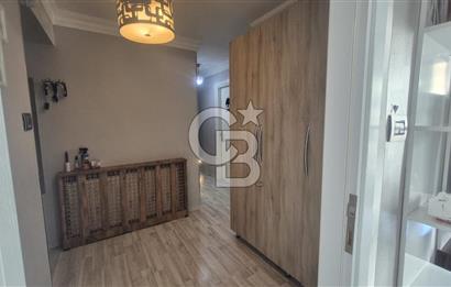 BORNOVA MERKEZDE FULL TADİLATLI BAHÇE KULLANIMLI SATILIK GENİŞ 3+1 DAİRE