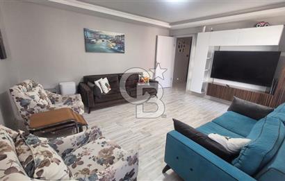 BORNOVA MERKEZDE FULL TADİLATLI BAHÇE KULLANIMLI SATILIK GENİŞ 3+1 DAİRE