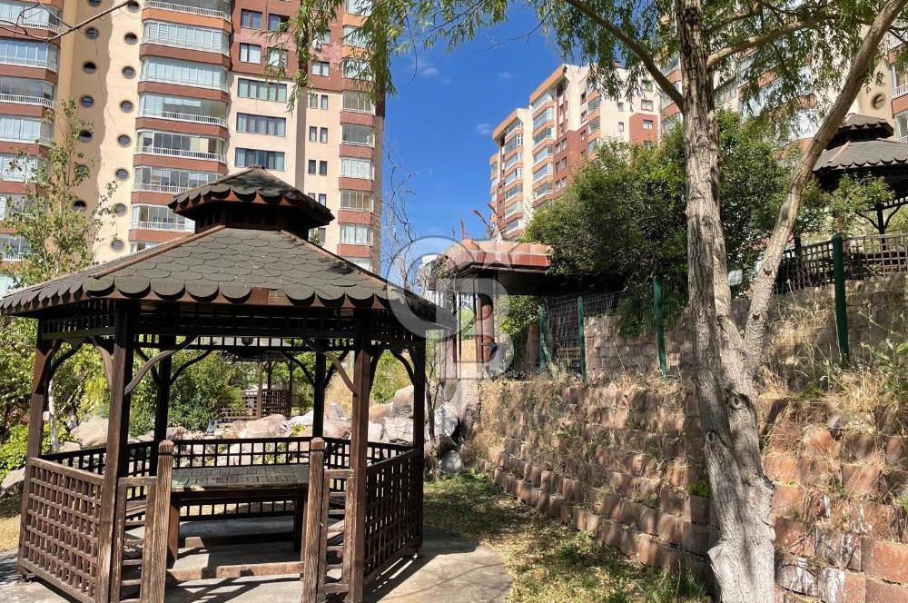 Yeni Atabilge Sitesinin Huzurlu Atmosferinde Kiralık 4+1 Daire