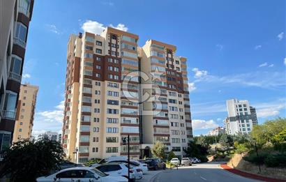 Yeni Atabilge Sitesinin Huzurlu Atmosferinde Kiralık 4+1 Daire