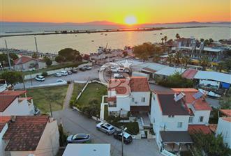 AYVALIK ALTINOVA SAHİL'DE, DENİZE 50 METRE MESAFEDE EŞSİZ FIRSAT - 1 - 315833