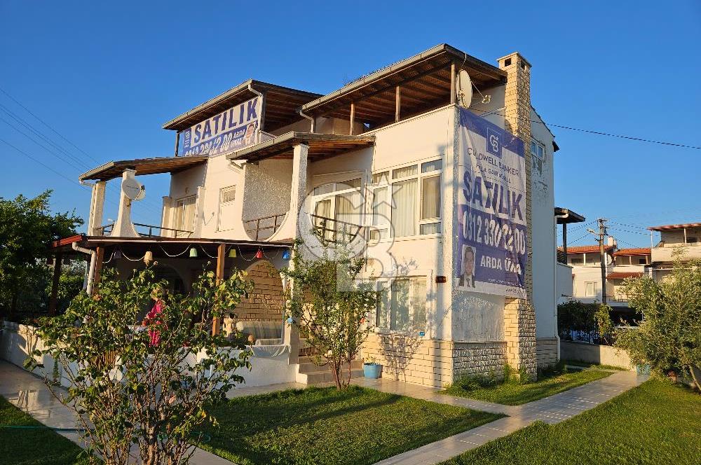 AYVALIK ALTINOVA SAHİL'DE, DENİZE 50 METRE MESAFEDE EŞSİZ FIRSAT