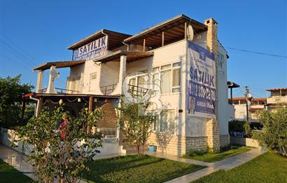 AYVALIK ALTINOVA SAHİL'DE, DENİZE 50 METRE MESAFEDE EŞSİZ FIRSAT