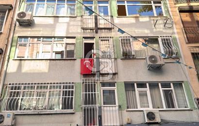 ŞİŞLİ PERİHAN SOKAK YATIRIMLIK | MERKEZİ KONUMDA | 2+1 SATILIK