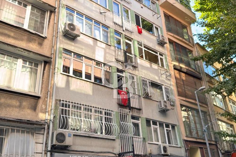 ŞİŞLİ PERİHAN SOKAK YATIRIMLIK | MERKEZİ KONUMDA | 2+1 SATILIK